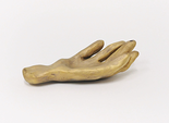 Giver, 2018

Ton, Goldlüster, 12 x 6 x 3 cm 

AUSRUFPREIS: 300.-
